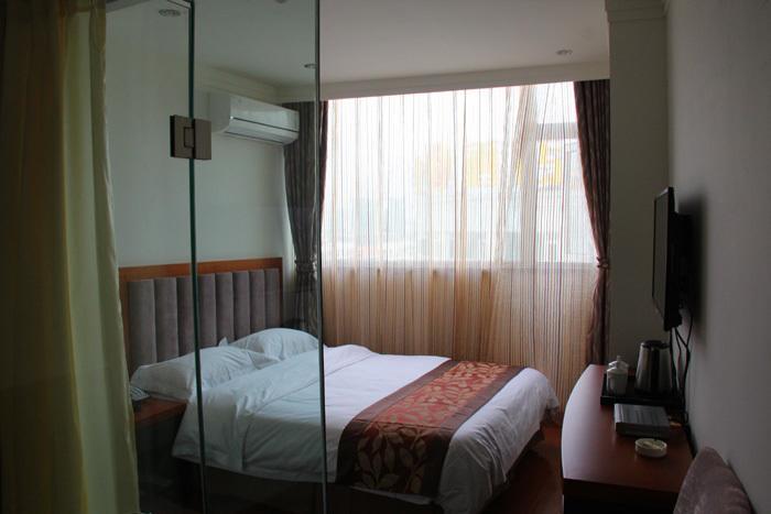 318 Express Motel Xichang Phòng bức ảnh